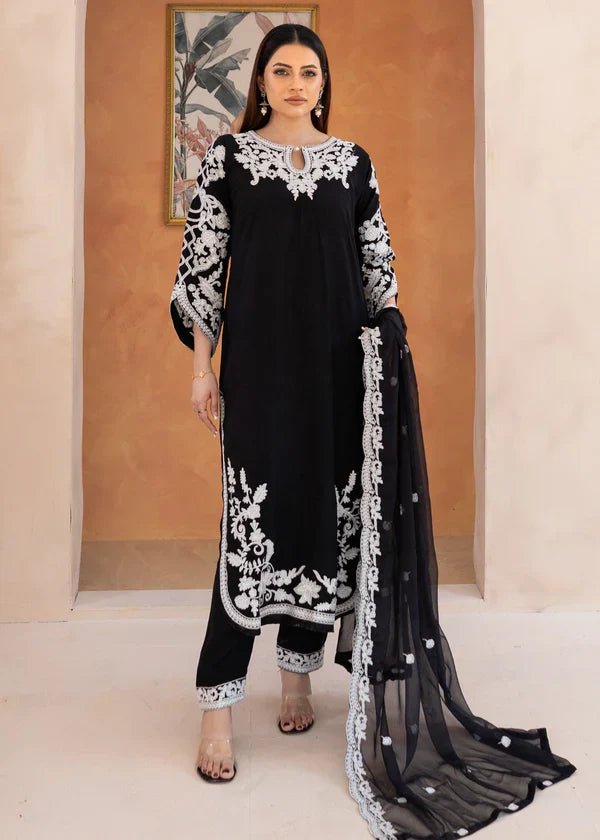 Gulnaaz Midnight Black