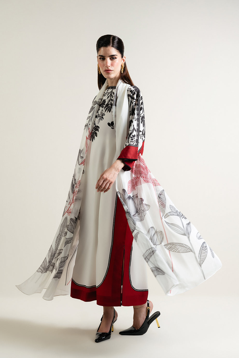 Oversized Cape Kaftan-  Lulusar inspired soft silk printed three piece kaftan