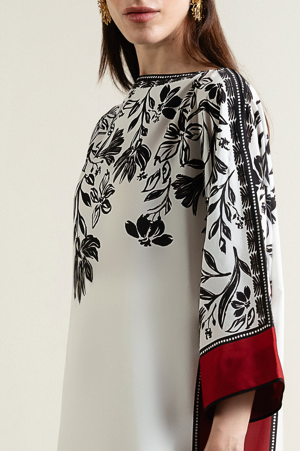 Oversized Cape Kaftan-  Lulusar inspired soft silk printed three piece kaftan