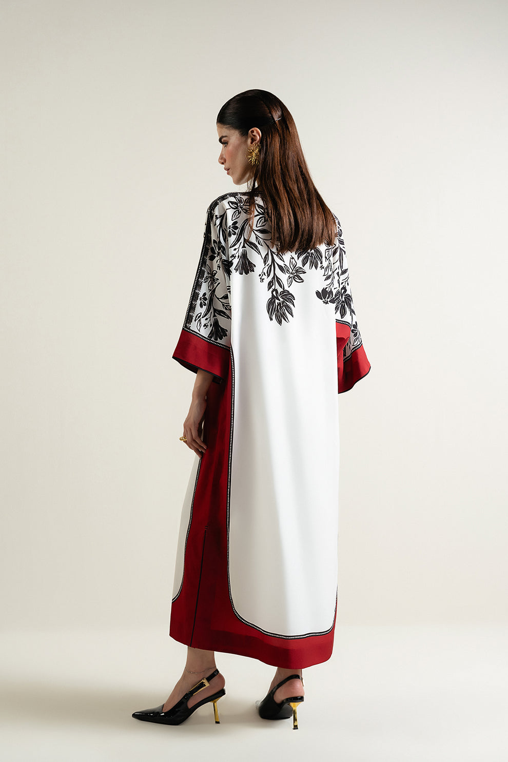 Oversized Cape Kaftan-  Lulusar inspired soft silk printed three piece kaftan
